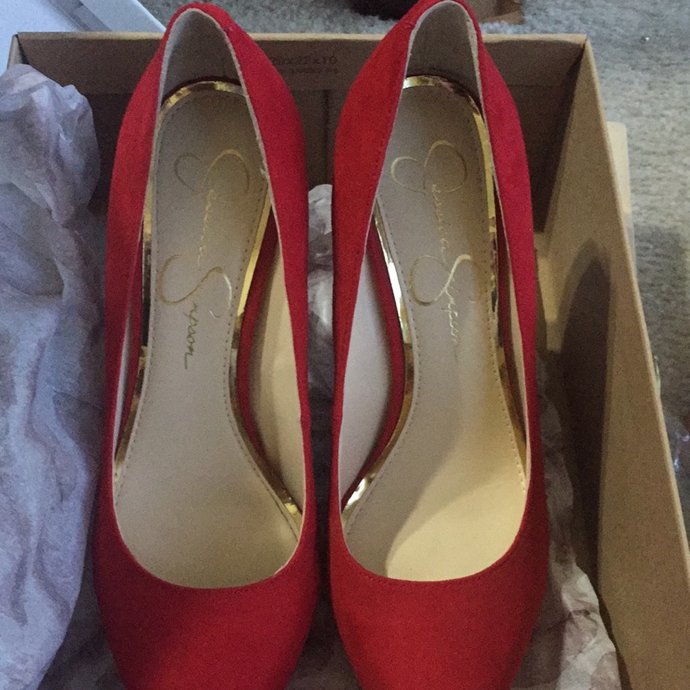 Shoes - Picture 4 of 4